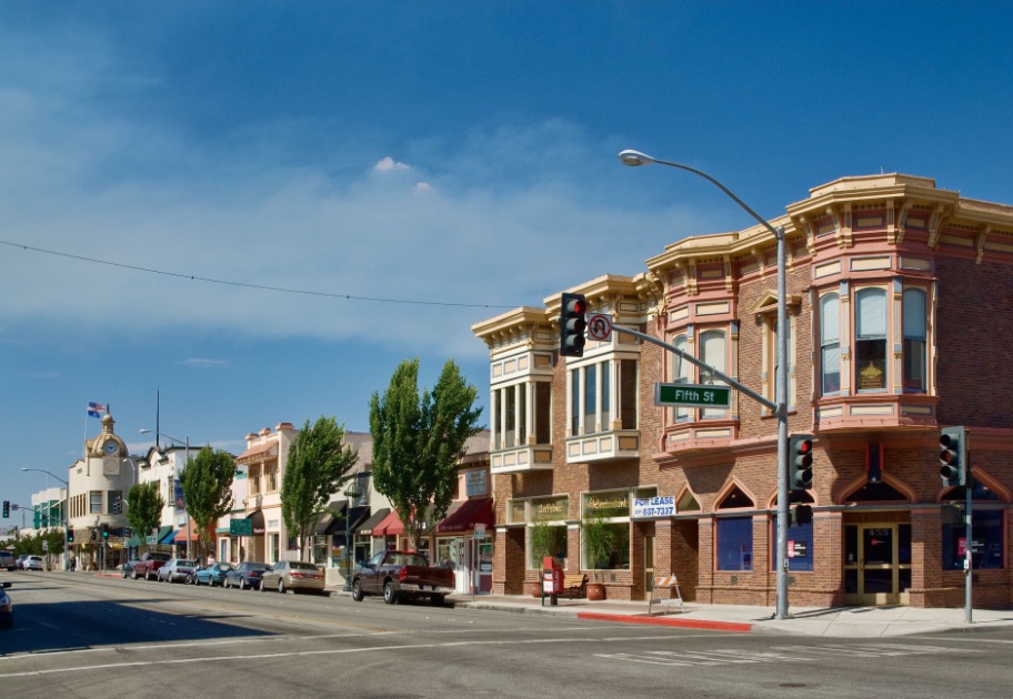 city hall hollister ca